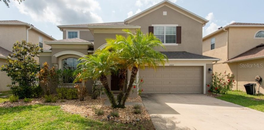 House in Land O' Lakes, Florida 6 bedrooms, 311.78 sq.m. № 1677060