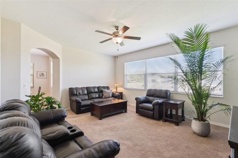House in Leesburg, Florida 3 bedrooms, 207.73 sq.m. № 2139449 - photo 21