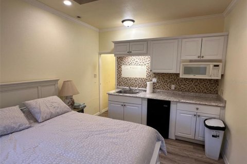 Villa ou maison à louer à Reddick, Floride: 1 chambre, 22.3 m2 № 1686922 - photo 2