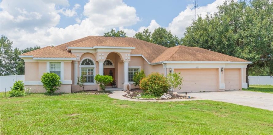 Casa en Riverview, Florida 4 dormitorios, 250.37 m2 № 1853490