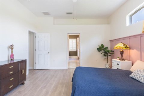 Casa en venta en Riverview, Florida, 4 dormitorios, 250.37 m2 № 1853490 - foto 8