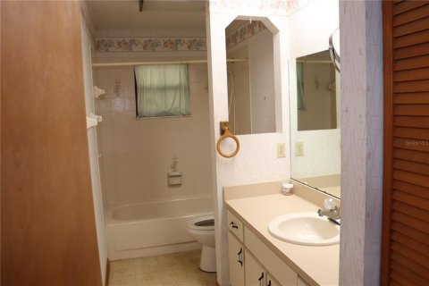 Casa en venta en Silver Springs Shores, Florida, 3 dormitorios, 170.94 m2 № 2230423 - foto 23