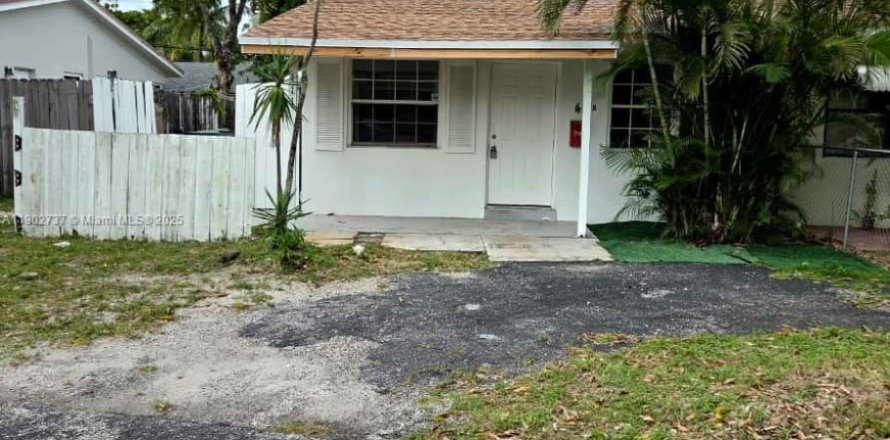 Дом в Окленд-Парк, Флорида 2 спальни, 81.75м2 № 1953103