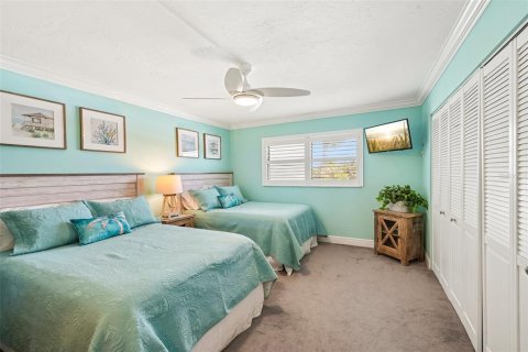 Condo in Sarasota, Florida, 2 bedrooms  № 2152175 - photo 30