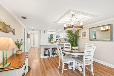 Condo in Sarasota, Florida, 2 bedrooms  № 2152175 - photo 14