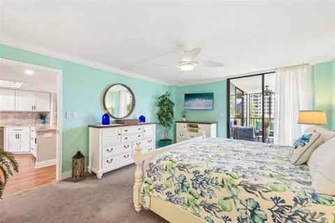 Condo in Sarasota, Florida, 2 bedrooms  № 2152175 - photo 26
