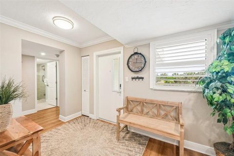 Condo in Sarasota, Florida, 2 bedrooms  № 2152175 - photo 3