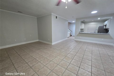 Touwnhouse à louer à Orlando, Floride: 2 chambres, 113.99 m2 № 2389404 - photo 14