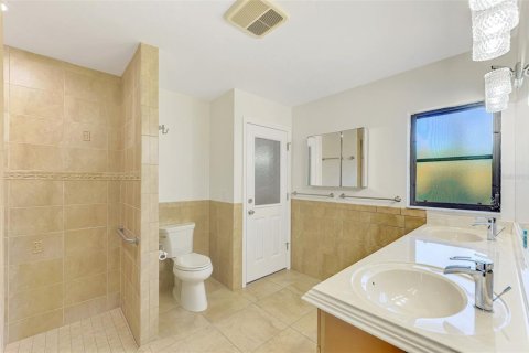House in Nokomis, Florida 3 bedrooms, 181.62 sq.m. № 2113254 - photo 30