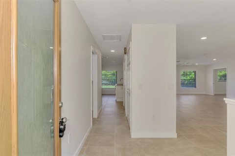 House in Nokomis, Florida 3 bedrooms, 181.62 sq.m. № 2113254 - photo 10