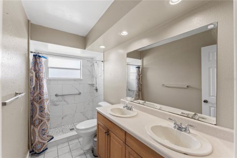 Villa ou maison à louer à Kissimmee, Floride: 2 chambres, 89.28 m2 № 1813189 - photo 14