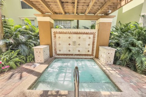 Copropriété à vendre à Hollywood, Floride: 1 chambre, 68.38 m2 № 1713225 - photo 22
