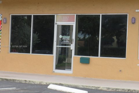 Immobilier commercial à vendre à Coral Springs, Floride № 2013434 - photo 29