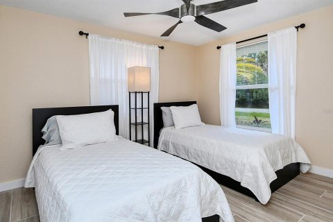 House in Venice, Florida 2 bedrooms, 84.08 sq.m. № 2210867 - photo 23