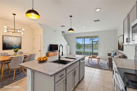 Touwnhouse à vendre à Apollo Beach, Floride: 3 chambres, 158.58 m2 № 2432607 - photo 13