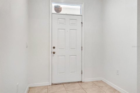 Touwnhouse à vendre à Apollo Beach, Floride: 3 chambres, 158.58 m2 № 2432607 - photo 3