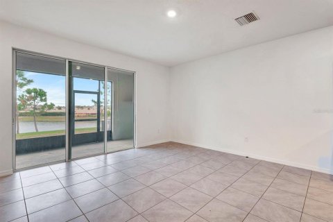 Touwnhouse à vendre à Apollo Beach, Floride: 3 chambres, 158.58 m2 № 2432607 - photo 11