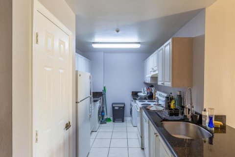 Copropriété à vendre à Wellington, Floride: 2 chambres, 90.58 m2 № 2089610 - photo 8