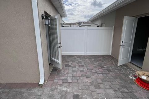Townhouse in Winter Garden, Florida 4 bedrooms, 185.06 sq.m. № 1778699 - photo 29