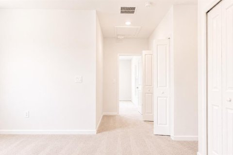 Touwnhouse à louer à Clermont, Floride: 3 chambres, 174.01 m2 № 2150232 - photo 12