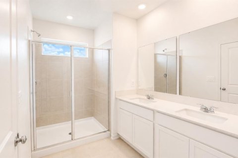 Touwnhouse à louer à Clermont, Floride: 3 chambres, 174.01 m2 № 2150232 - photo 17
