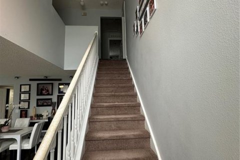Casa en venta en Sanford, Florida, 5 dormitorios, 279.82 m2 № 2205883 - foto 15