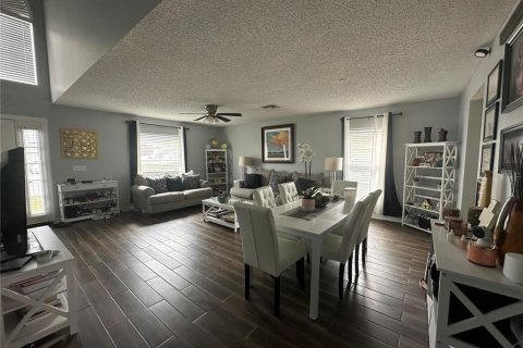 Casa en venta en Sanford, Florida, 5 dormitorios, 279.82 m2 № 2205883 - foto 10