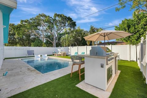 Villa ou maison à louer à Fort Lauderdale, Floride: 2 chambres, 245.26 m2 № 2350551 - photo 17