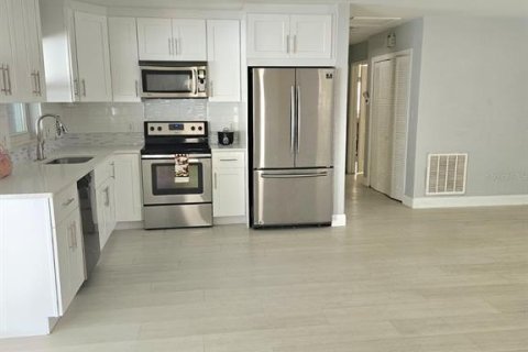 Casa en venta en Sebring, Florida, 3 dormitorios, 105.35 m2 № 1805171 - foto 6