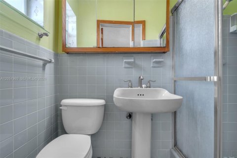Villa ou maison à vendre à Hialeah, Floride: 3 chambres, 114.73 m2 № 2244732 - photo 28