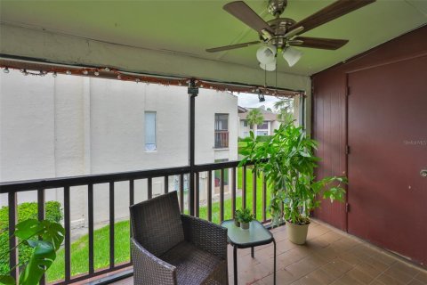 Condo in Tampa, Florida, 2 bedrooms  № 1805100 - photo 15