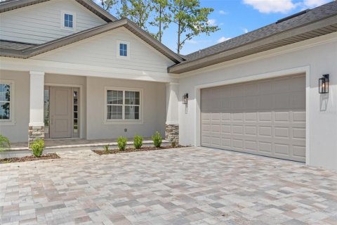 House in Brooksville, Florida 3 bedrooms, 237.92 sq.m. № 1899080 - photo 2