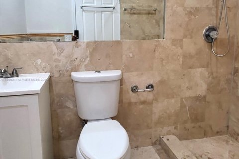 Condominio en alquiler en Miami Beach, Florida, 2 dormitorios, 87.7 m2 № 1924806 - foto 7
