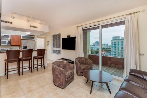 Снять в аренду кондоминиум в Майами, Флорида 1 спальня, 85.47м2, № 1988103 - фото 6