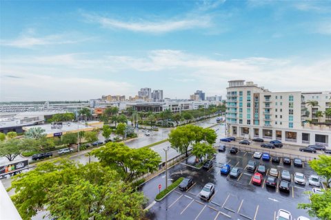 Снять в аренду кондоминиум в Майами, Флорида 1 спальня, 85.47м2, № 1988103 - фото 18