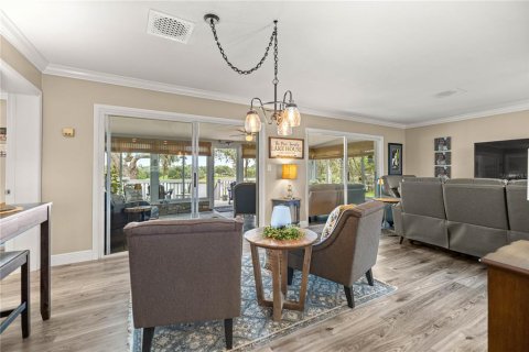 Casa en venta en Ocklawaha, Florida, 3 dormitorios, 194.17 m2 № 1914600 - foto 23