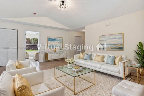 House in Vero Beach, Florida 3 bedrooms, 130.06 sq.m. № 1700191 - photo 5