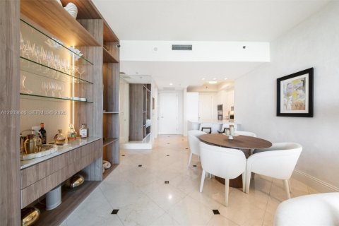 Condo in Miami Beach, Florida, 1 bedroom  № 2170443 - photo 5