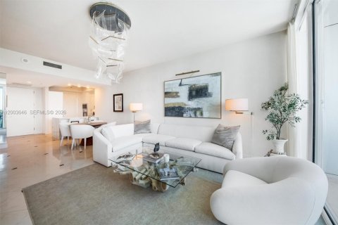 Condo in Miami Beach, Florida, 1 bedroom  № 2170443 - photo 8