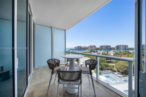 Condo in Miami Beach, Florida, 1 bedroom  № 2170443 - photo 30