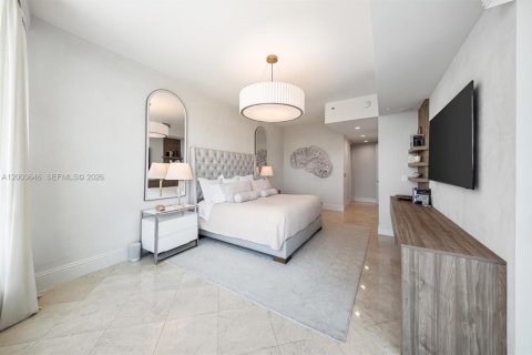Condo in Miami Beach, Florida, 1 bedroom  № 2170443 - photo 20