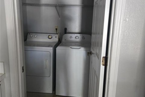 Adosado en alquiler en Kissimmee, Florida, 3 dormitorios, 124.77 m2 № 2201282 - foto 7