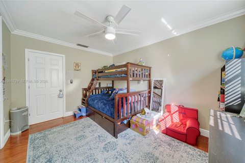 House in Palmetto Bay, Florida 4 bedrooms, 222.87 sq.m. № 2040581 - photo 28