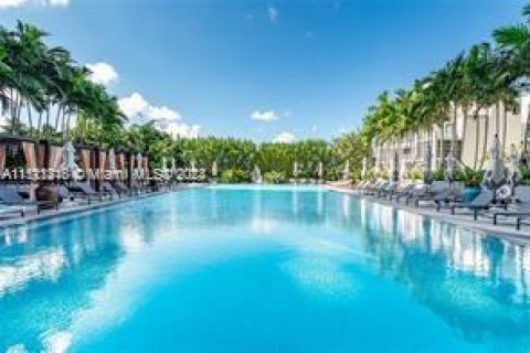 Купить кондоминиум в Майами, Флорида 1 спальня, 63.55м2, № 1984888 - фото 8