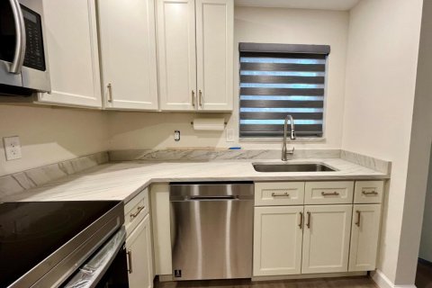 Copropriété à vendre à Lantana, Floride: 1 chambre, 69.31 m2 № 2146613 - photo 6