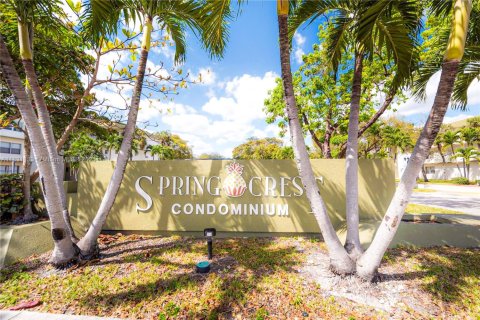 Condo in Sunrise, Florida, 2 bedrooms  № 1807152 - photo 22