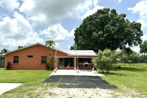 Villa ou maison à vendre à Okeechobee, Floride: 4 chambres, 313.08 m2 № 2182748 - photo 6