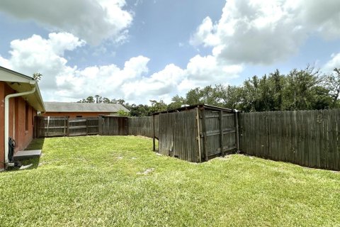 Villa ou maison à vendre à Okeechobee, Floride: 4 chambres, 313.08 m2 № 2182748 - photo 20