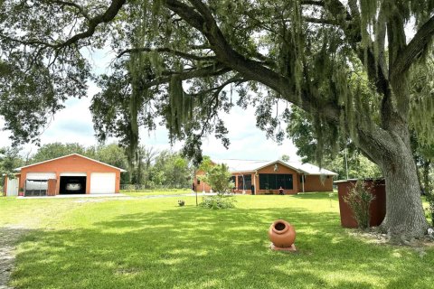 Villa ou maison à vendre à Okeechobee, Floride: 4 chambres, 313.08 m2 № 2182748 - photo 4