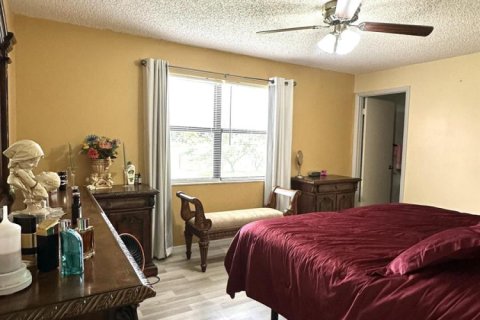 Villa ou maison à vendre à Okeechobee, Floride: 4 chambres, 313.08 m2 № 2182748 - photo 18